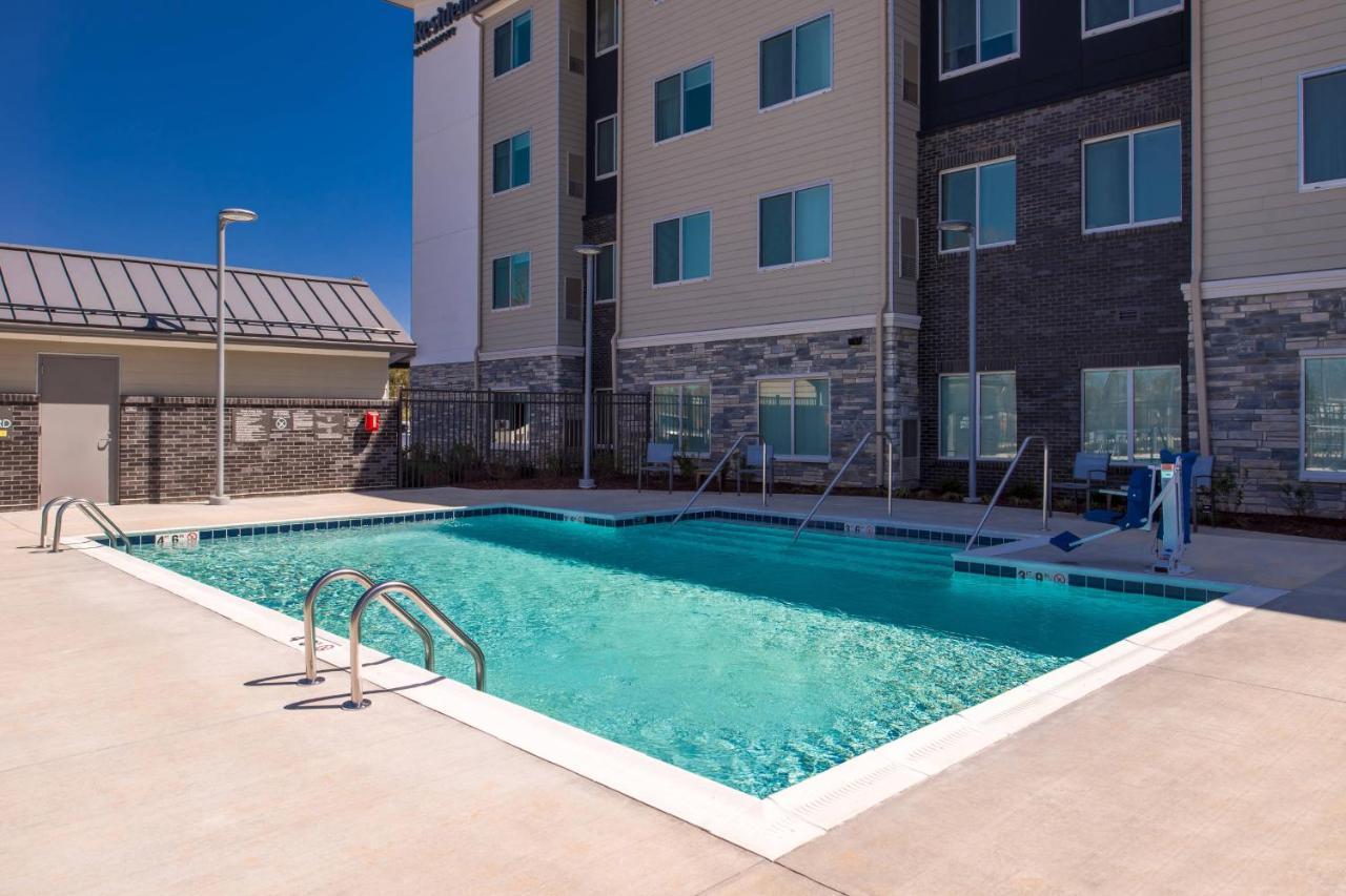 Hotel By Marriott Steele Creek Pine Harbor