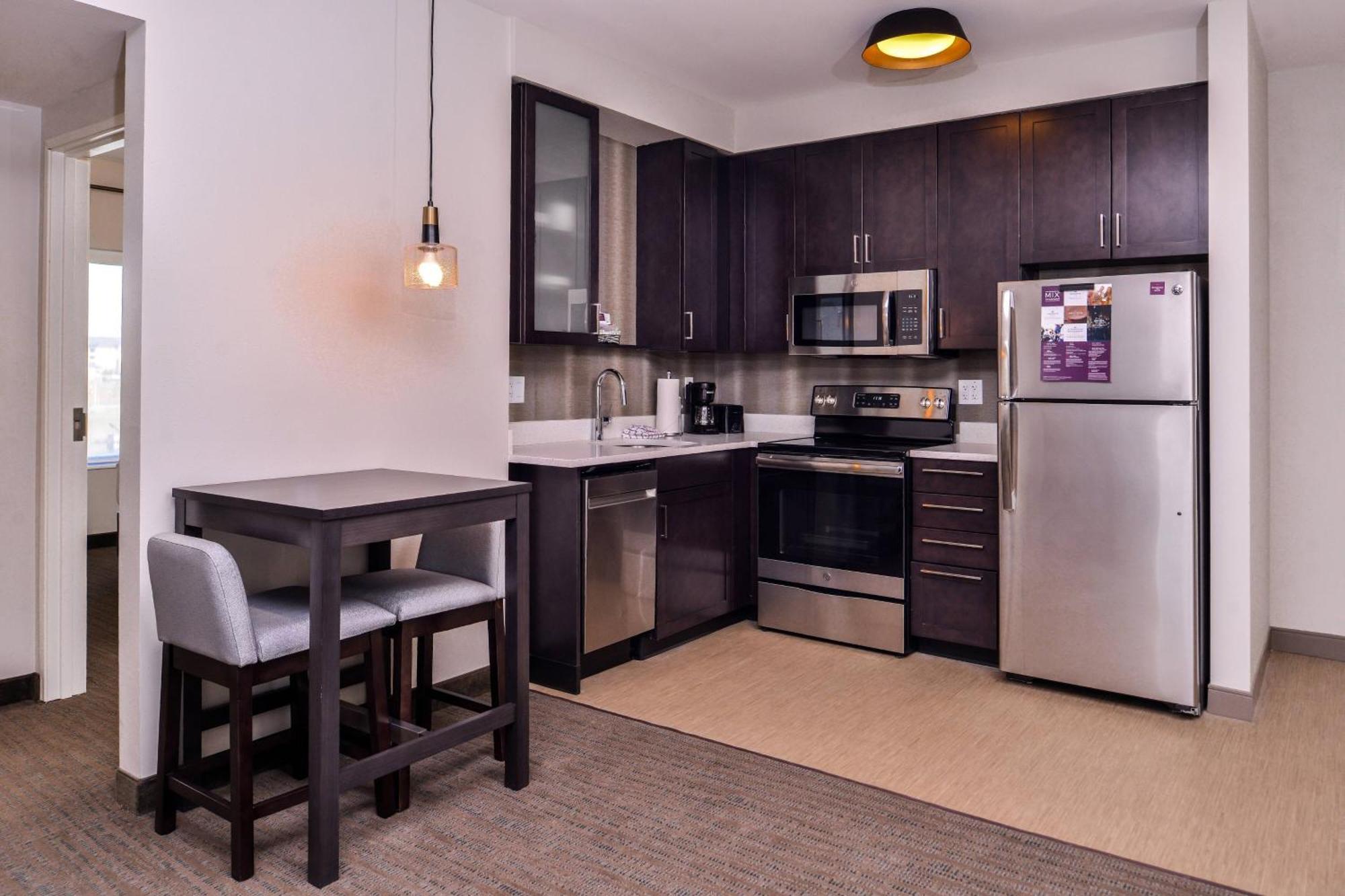 By Marriott Steele Creek 3* Pine Harbor